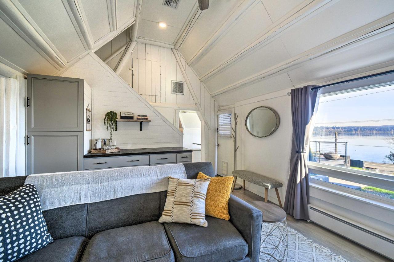 Puget Sound Cabin With Hot Tub And Water Views! Bremerton Eksteriør billede