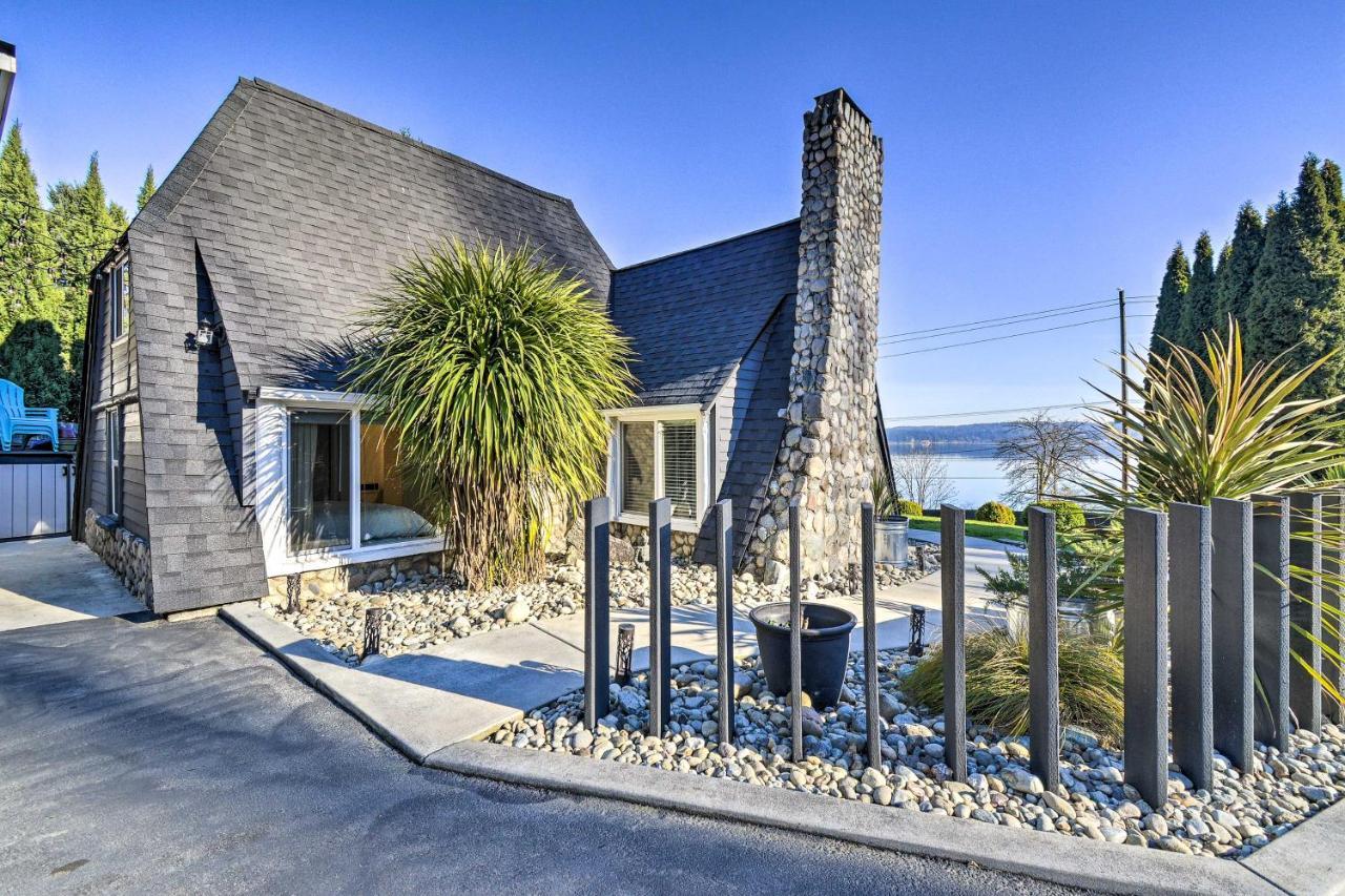 Puget Sound Cabin With Hot Tub And Water Views! Bremerton Eksteriør billede